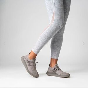 Lane-Eight Women’s Trainer AD1 W AD1017 Lunar Grey Size 10  New in Box-see note